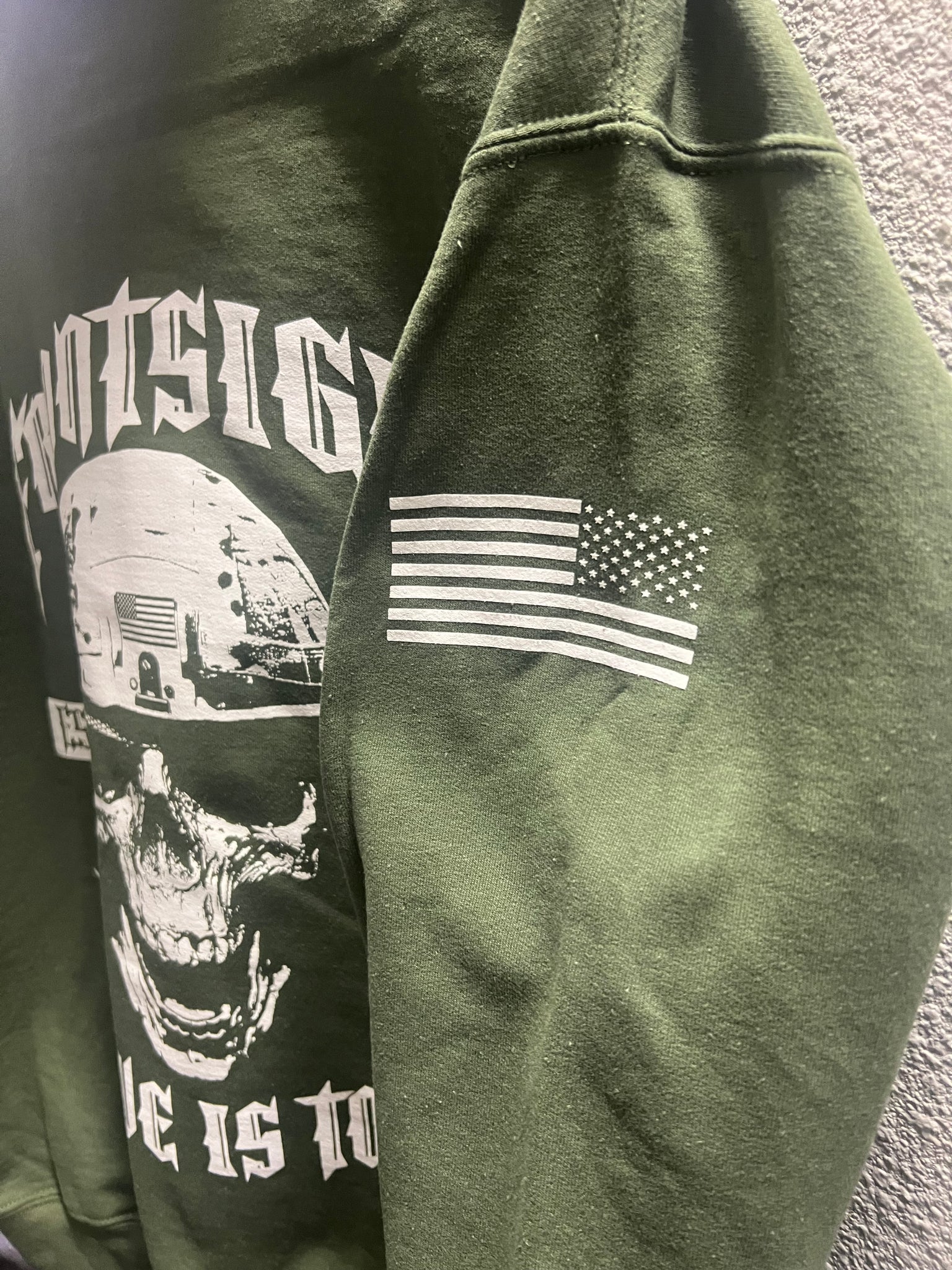 To Live Is To Die Hoodie Green