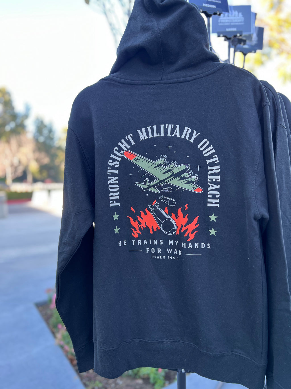 Battle PullOver Hoodies